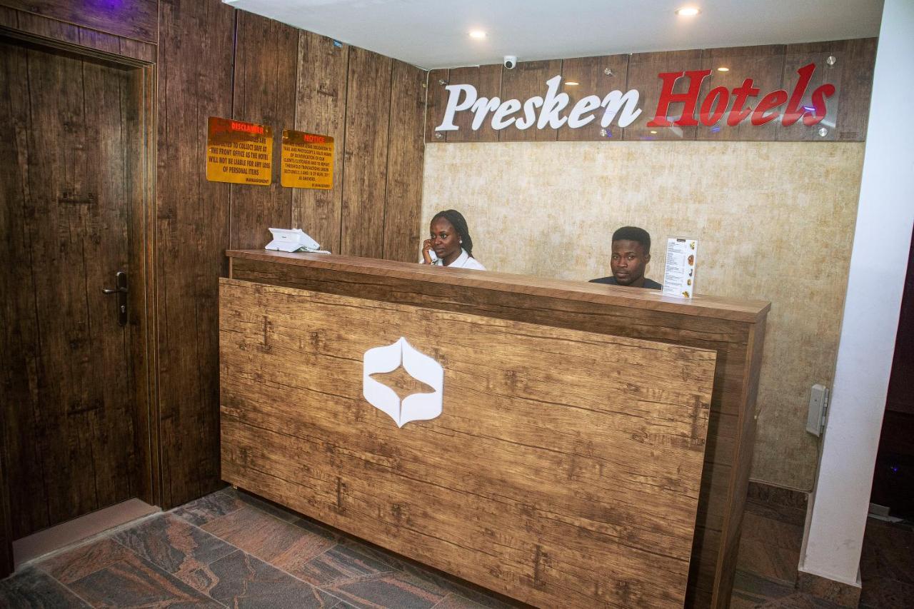 Presken Hotels @Fajodd-4 Ikeja Esterno foto